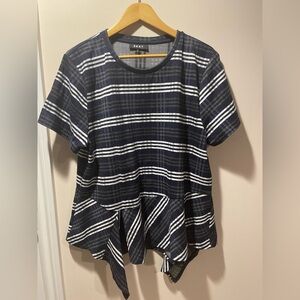 DKNY Short Sleeve Navy and White Plaid Top